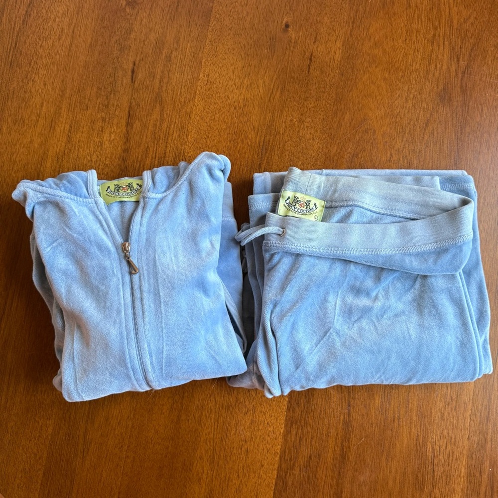 Y2K Juicy Couture Light Blue Velour Tracksuit- Made in Glamorous USA - Picture 4 of 6
